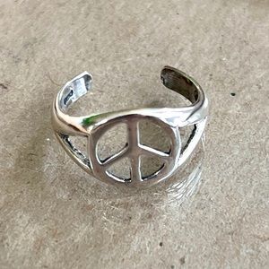 Vintage Silpada “Peace” Toe Ring